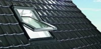 Střecha - Střešní okno Roto Designo RotoTronic WDT R69G K W WD E plastové bílé