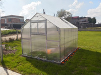 Polykarbonátové skleníky - Zahradní skleník z polykarbonátu House
